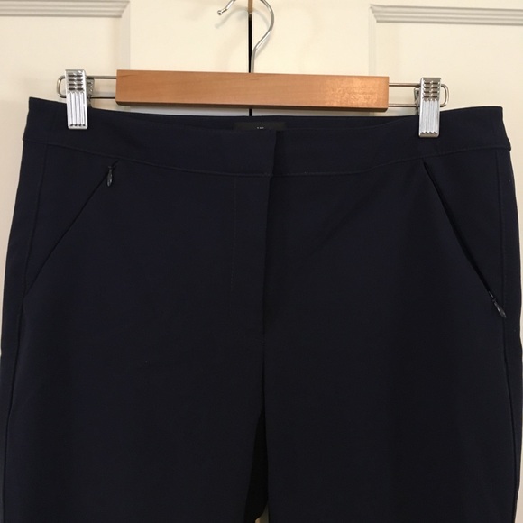 White House Black Market skinny ankle pants. Navy Blue. Size 6 - Picture 3 of 8